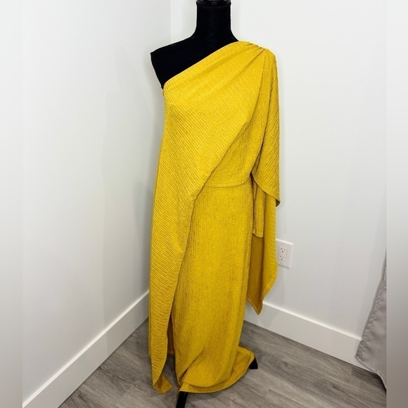 SHEIN Yellow Long Sleeve Cape Formal Dress (L) - Picture 2 of 10